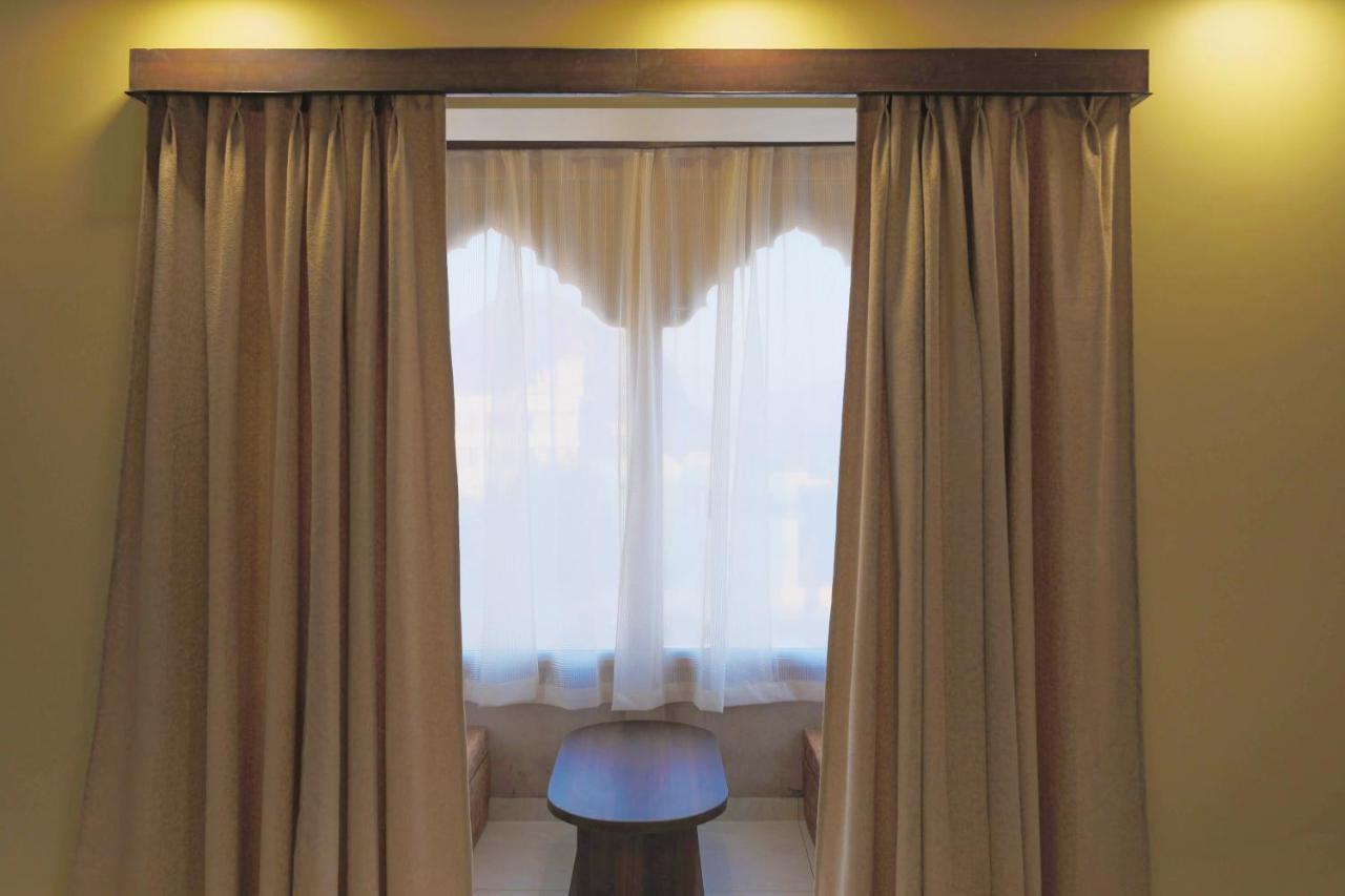Hotel Golden Heritance Puskár Kültér fotó